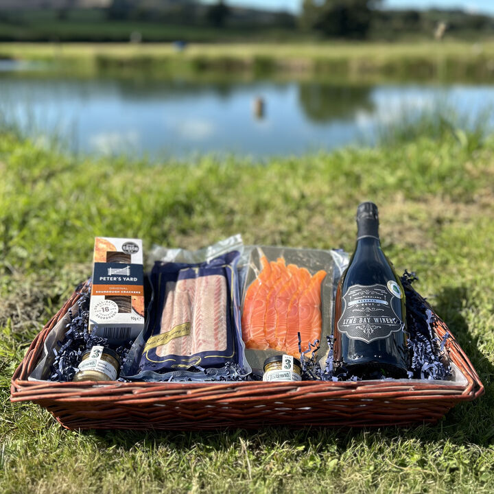 Smoked Eel &amp; Salmon Christmas Hamper